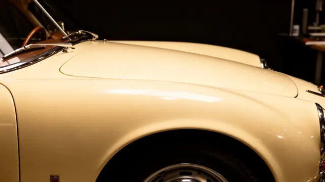 Véhicule ancien restauré en carrosserie à Meinier